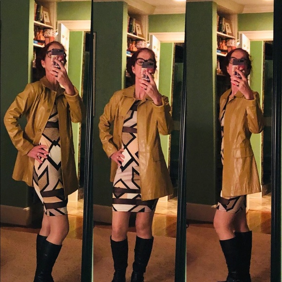 Nice evening dress which can be dressed down - Picture 3 of 3